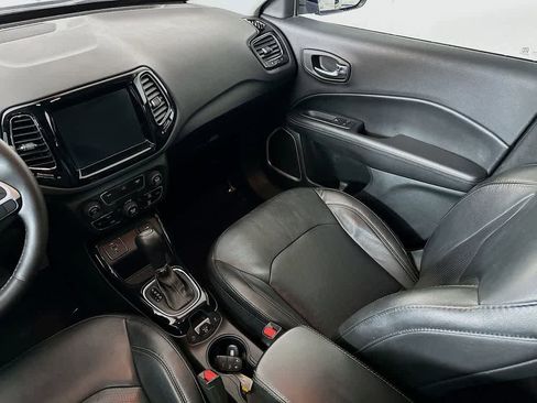 Used 2020 Jeep Compass Limited image 11