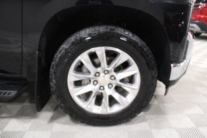 Used 2021 Chevrolet Silverado 1500 LTZ AWD/4WD image 47