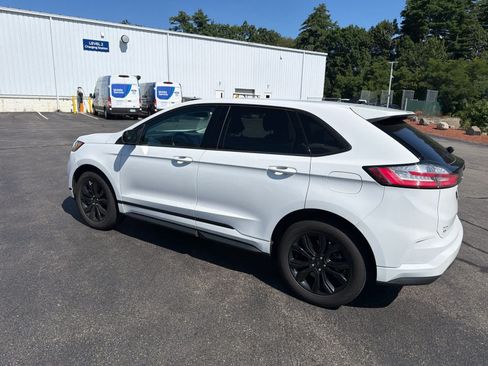 Used 2023 Ford Edge SE w/ Black Appearance Package AWD/4WD image 5