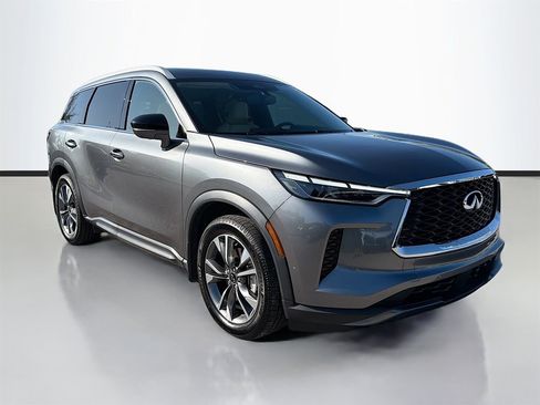 Used 2022 INFINITI QX60 Luxe w/ Cargo Package image 2