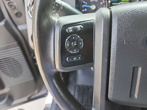 Used 2011 Ford F250 Lariat w/ Lariat Interior Pkg image 22