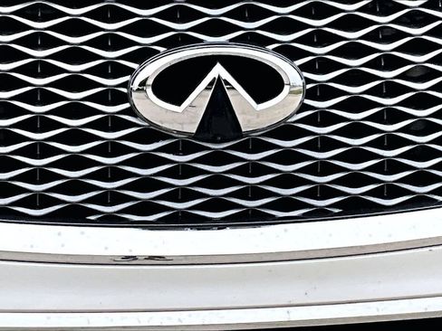 Certified 2023 INFINITI QX80 Sensory w/ Cargo Package AWD/4WD image 12