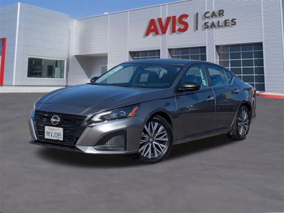 Used 2024 Nissan Altima 2.5 SV