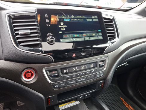 Certified 2023 Honda Passport TrailSport image 23