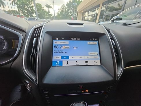 Used 2019 Ford Edge ST w/ Cold Weather Package AWD/4WD image 19
