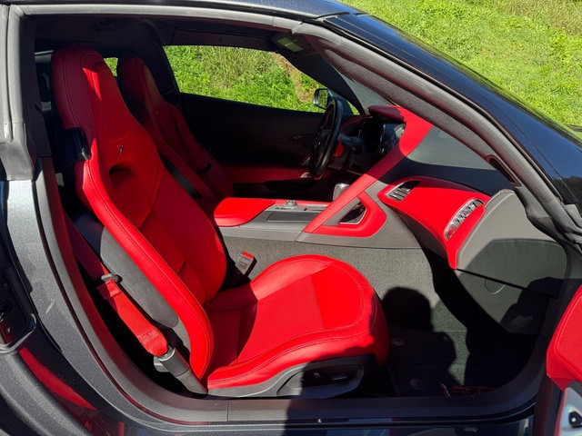 Used 2017 Chevrolet Corvette Grand Sport RWD image 14