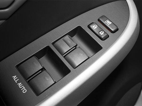 Used 2012 Toyota Prius Two FWD image 20