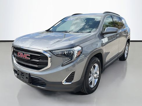Used 2020 GMC Terrain SLE w/ Driver Convenience Package AWD/4WD image 8