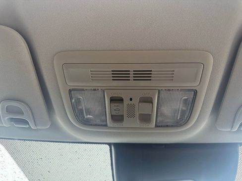 Used 2019 Honda Civic EX-L image 17