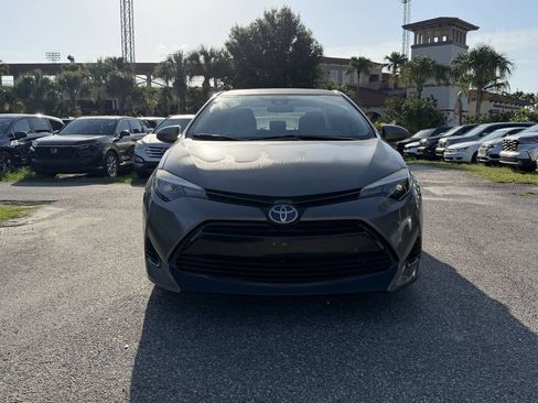 Used 2019 Toyota Corolla LE FWD image 3
