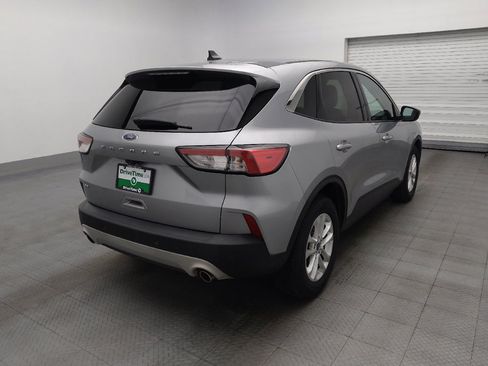 Used 2021 Ford Escape SE FWD image 9