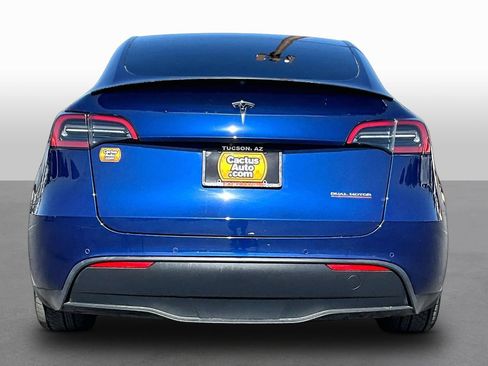 Used 2021 Tesla Model Y Performance AWD/4WD image 4
