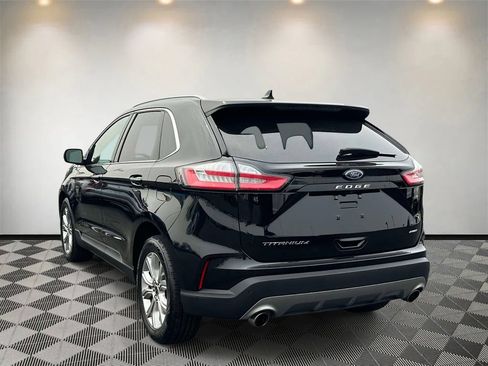 Used 2024 Ford Edge Titanium AWD/4WD image 5