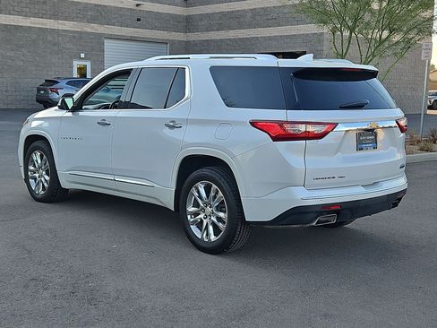 Certified 2019 Chevrolet Traverse High Country w/ LPO, Floor Liner Package AWD/4WD image 3