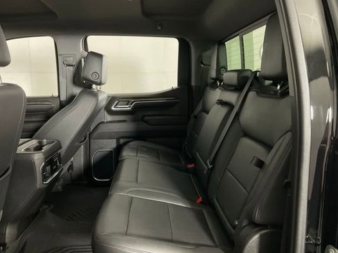 Used 2023 Chevrolet Silverado 1500 LTZ AWD/4WD image 38
