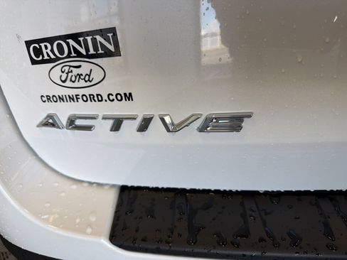 New 2026 Ford Explorer Active w/ Active Comfort Package AWD/4WD image 8