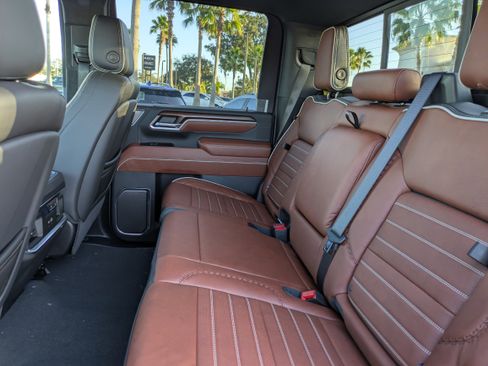 New 2026 GMC Sierra 2500 Denali Ultimate image 17