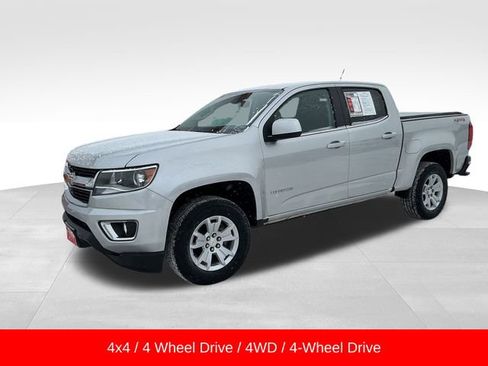 Used 2017 Chevrolet Colorado LT w/ LT Convenience Package image 4