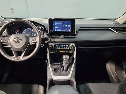 Used 2024 Toyota RAV4 XLE image 10
