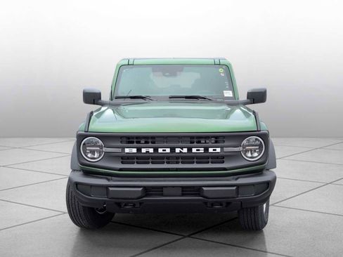 New 2025 Ford Bronco 4-Door image 3