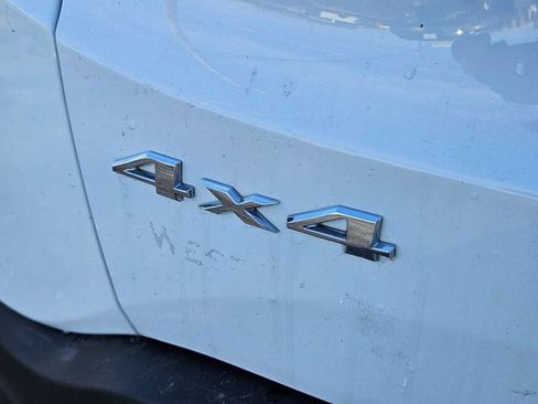 Used 2023 Jeep Renegade Latitude image 13