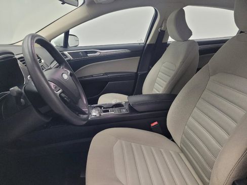 Used 2018 Ford Fusion S FWD image 17