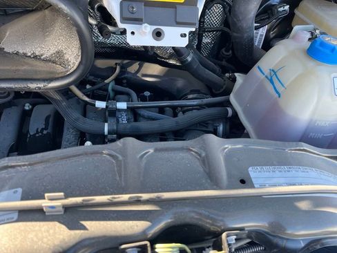 New 2025 RAM ProMaster 2500 w/ Quick Order Package 22G SLT image 4