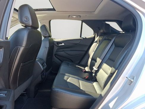 Used 2021 Chevrolet Equinox Premier image 8