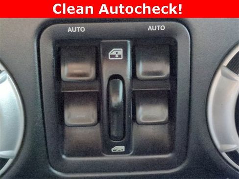 Used 2014 Jeep Wrangler Unlimited Freedom Edition image 19