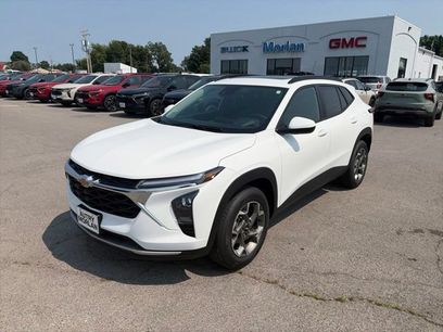 New 2026 Chevrolet Trax LT w/ Sunroof Package