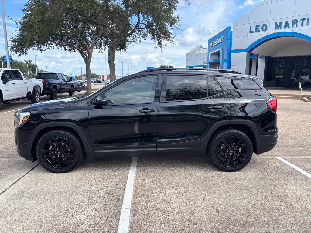 Used 2020 GMC Terrain SLE w/ Driver Convenience Package FWD image 8