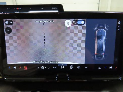 Used 2025 Ford Expedition Max Platinum w/ Platinum Ultimate Package image 18