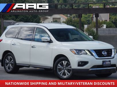 Used 2017 Nissan Pathfinder SL