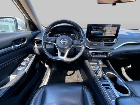 Used 2023 Nissan Altima 2.5 SL FWD image 3