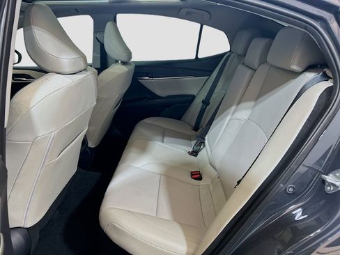 Used 2025 Toyota Camry XLE w/ Premium Package FWD image 22