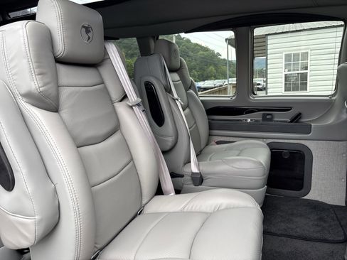 New 2025 Chevrolet Express 2500 Extended w/ Driver Convenience Package image 25