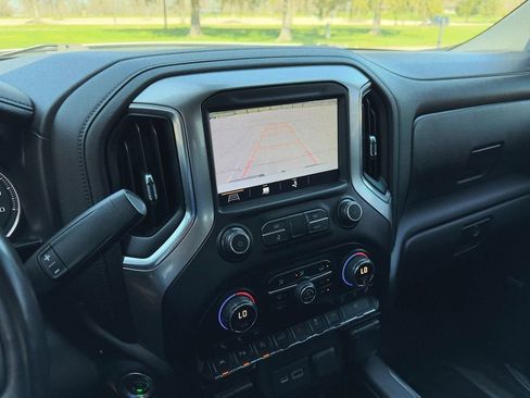 Used 2019 Chevrolet Silverado 1500 LTZ w/ LTZ Premium Package image 11