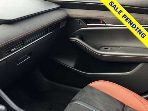 Used 2025 MAZDA MAZDA3 Carbon image 33