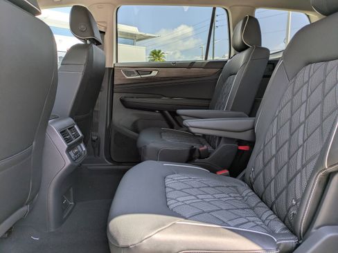 New 2026 Volkswagen Atlas SEL Premium R-Line AWD/4WD image 16