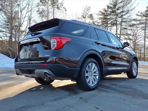 Used 2022 Ford Explorer Limited w/ Limited Technology Package image 5