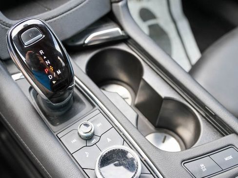 Used 2023 Cadillac XT6 Premium Luxury w/ Technology Package image 27