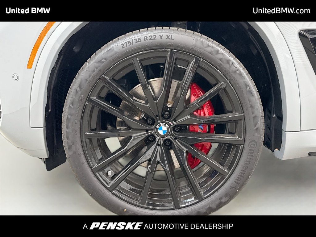 Used 2026 BMW X5 xDrive40i w/ M Sport Package AWD/4WD image 2