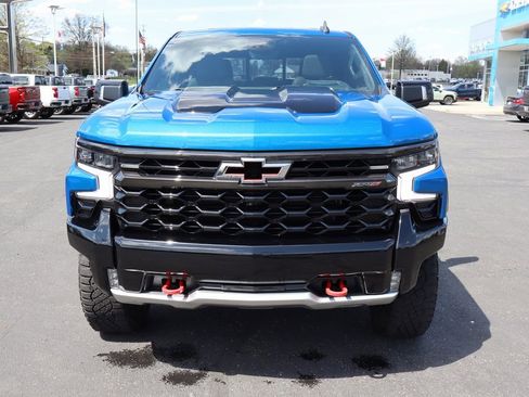 Used 2022 Chevrolet Silverado 1500 ZR2 w/ Technology Package image 31