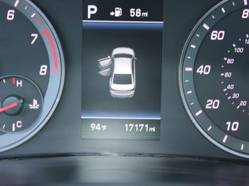 Used 2019 Hyundai Sonata Limited w/ Cargo Package image 21