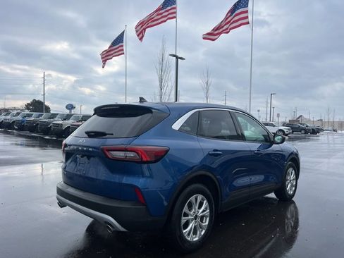 Certified 2023 Ford Escape Active w/ Cold Weather Package image 5