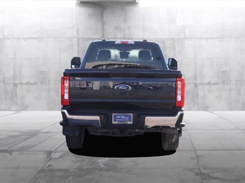 Certified 2023 Ford F250 XLT w/ FX4 Off-Road Package image 6