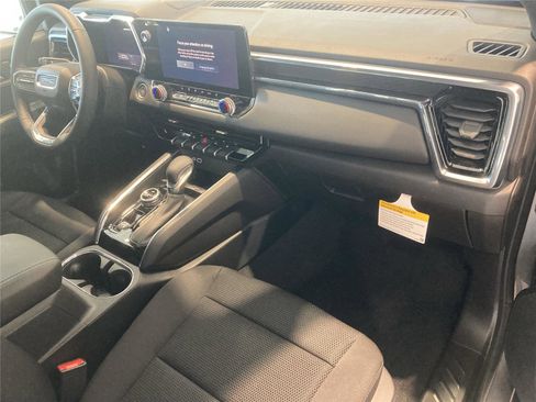 New 2026 GMC Canyon Elevation w/ Convenience Package image 30