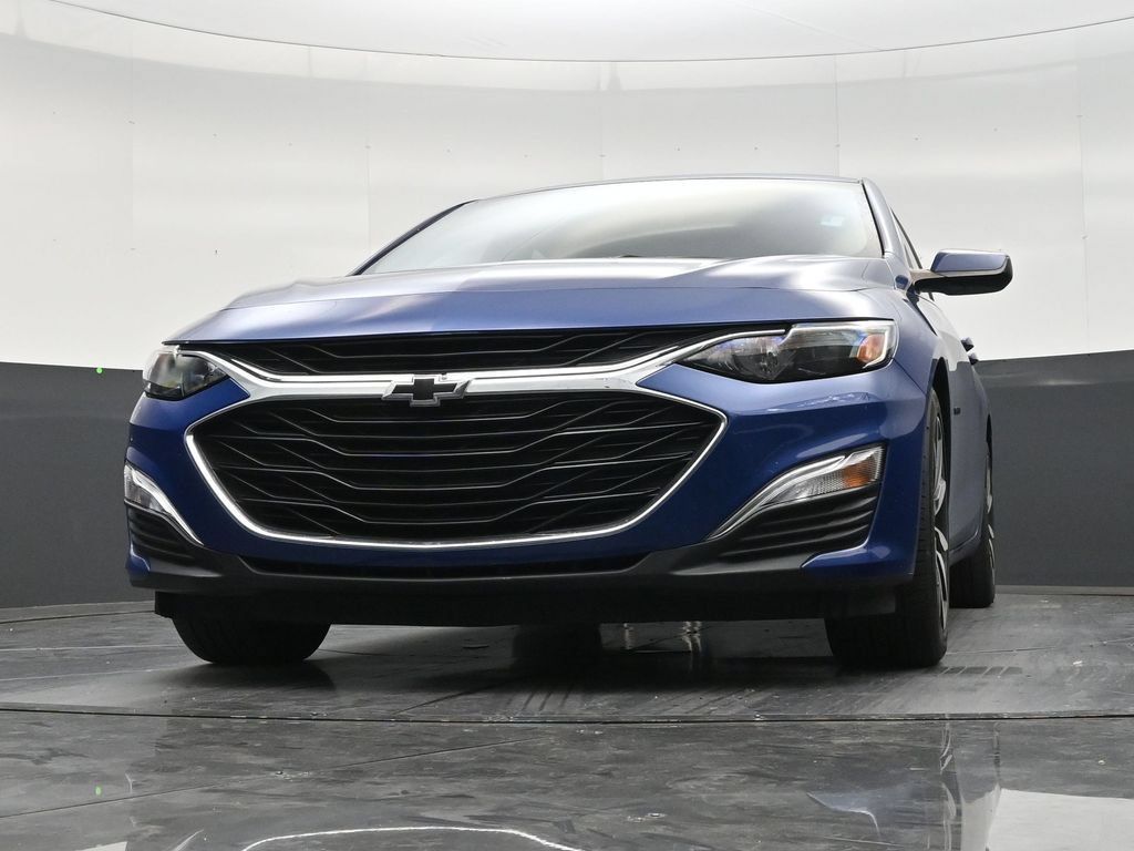 Used 2023 Chevrolet Malibu RS FWD image 28