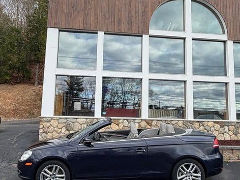 Used 2009 Volkswagen Eos Lux image 28