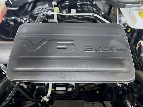 Used 2025 RAM 1500 Big Horn image 30